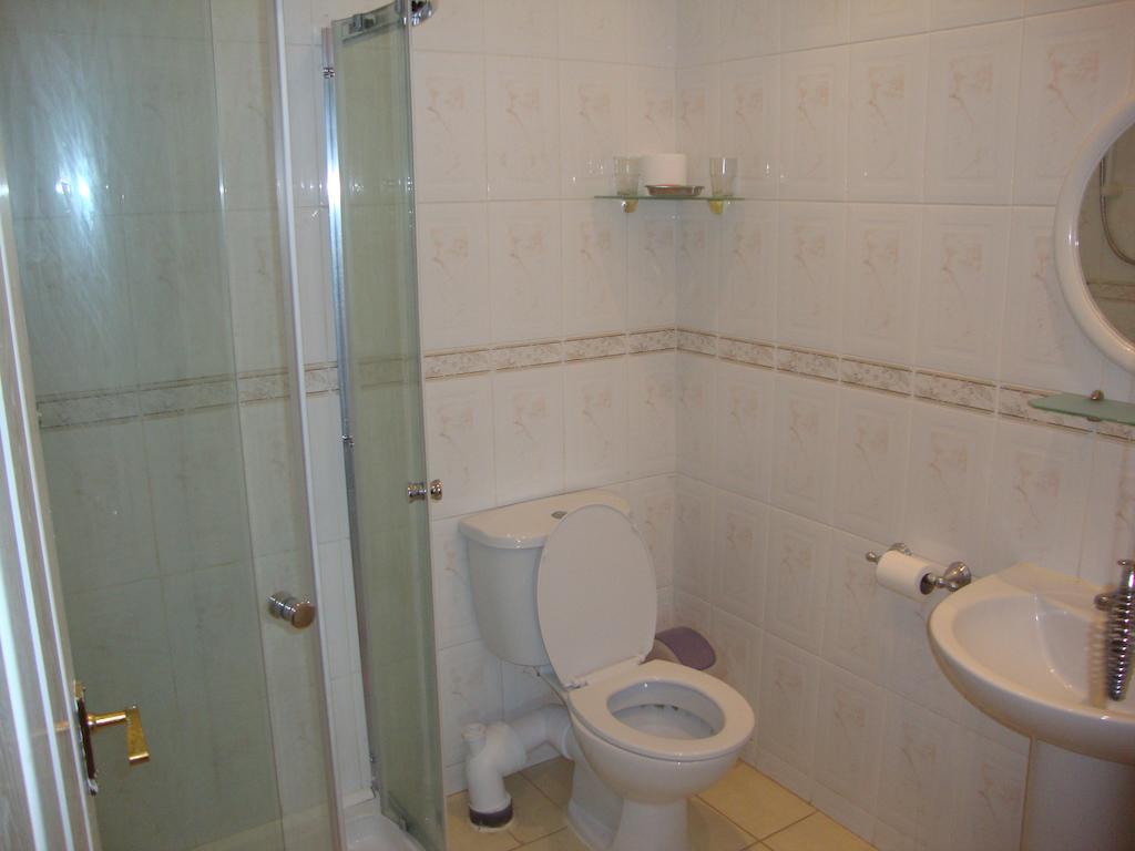 Lakeland Guest House Пембрук-Док Номер фото